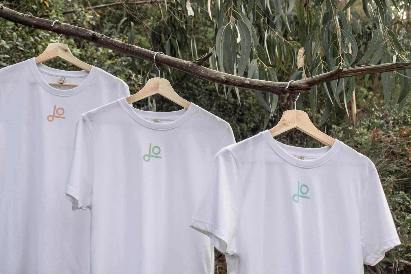 3 T-SHIRTS made from 100% recycled materials